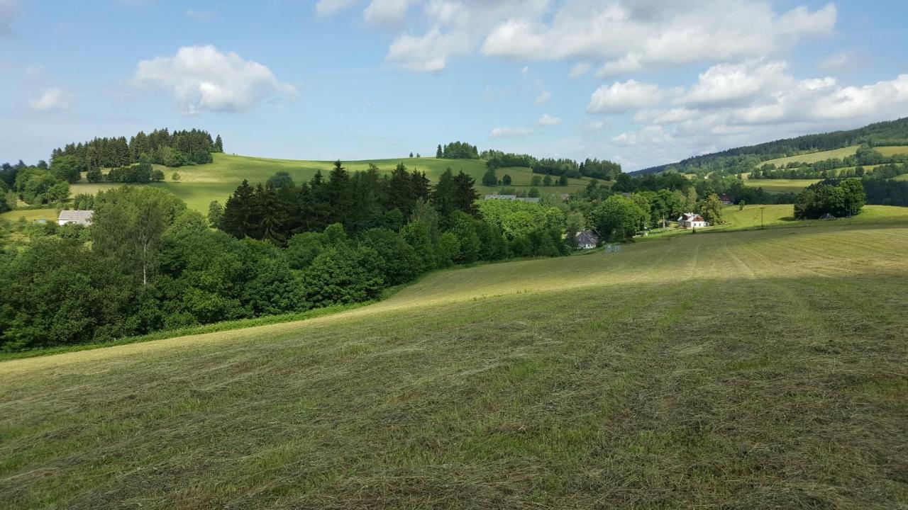 Knezice 25, Chalupa V Krkonosich Vrchlabi Bagian luar foto