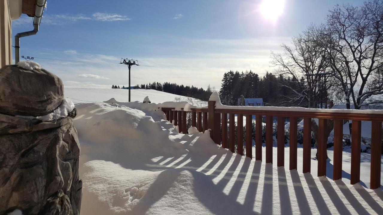 Knezice 25, Chalupa V Krkonosich Vrchlabi Bagian luar foto